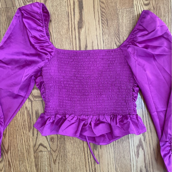 Satin Fuchsia Cropped Top Size L- NWT - Picture 3 of 3